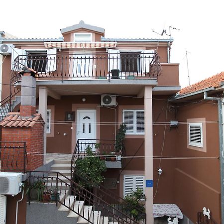 Apartment Jure Trogir Exterior foto