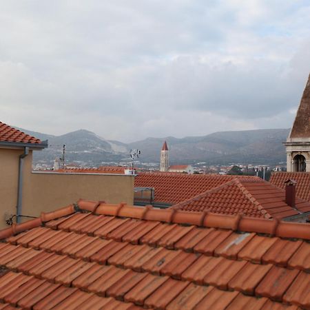 Apartment Jure Trogir Exterior foto